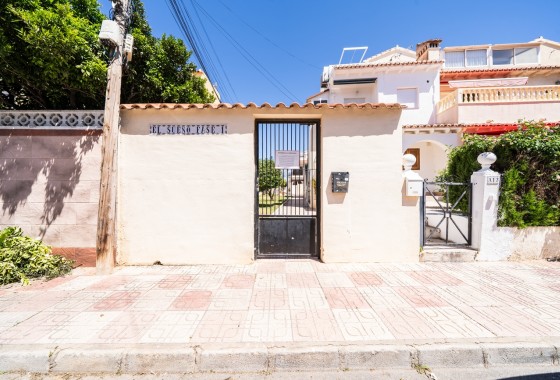 Sprzedaż - Apartament / Mieszkanie -
Torrevieja - El Chaparral