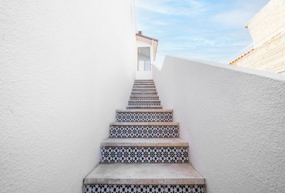 Sprzedaż - Apartament / Mieszkanie -
Torrevieja - El Chaparral