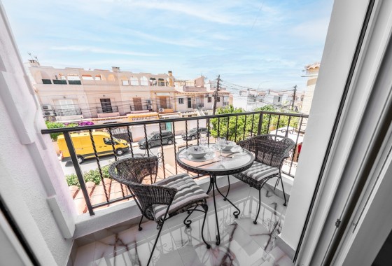 Sprzedaż - Apartament / Mieszkanie -
Torrevieja - El Chaparral