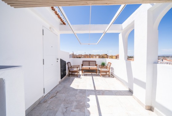 Sprzedaż - Apartament / Mieszkanie -
Torrevieja - El Chaparral