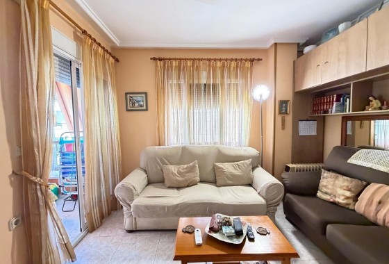 Sprzedaż - Apartament / Mieszkanie -
Torrevieja - Playa del Cura