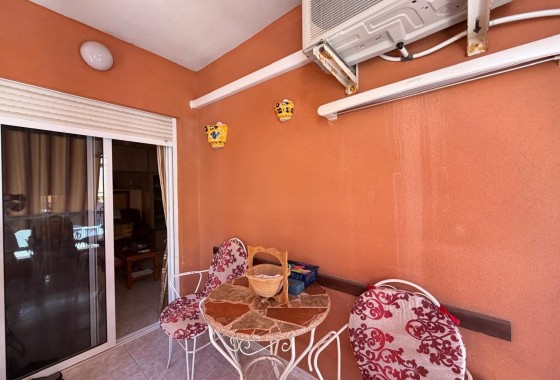 Sprzedaż - Apartament / Mieszkanie -
Torrevieja - Playa del Cura