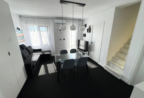 Revente - Appartement -
Torrevieja