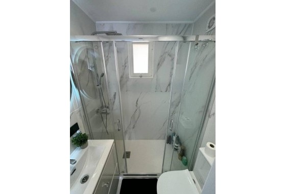Revente - Appartement -
Torrevieja