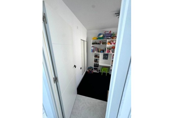 Revente - Appartement -
Torrevieja