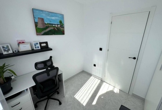 Revente - Appartement -
Torrevieja