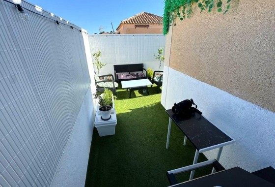 Revente - Appartement -
Torrevieja