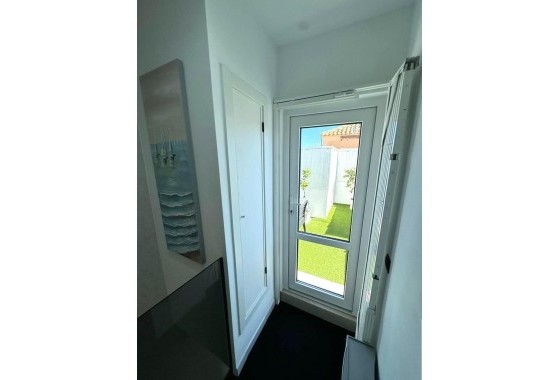 Revente - Appartement -
Torrevieja