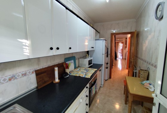 Sprzedaż - Apartament / Mieszkanie -
Los Alcázares - Nueva Marbella