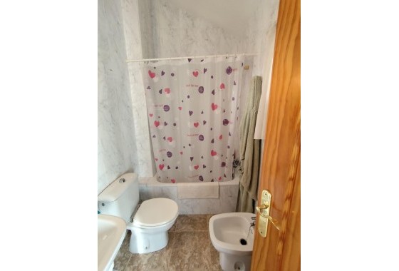 Sprzedaż - Apartament / Mieszkanie -
Los Alcázares - Nueva Marbella