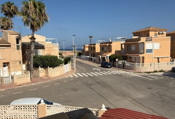 Sprzedaż - Apartament / Mieszkanie -
Torrevieja - Los Frutales