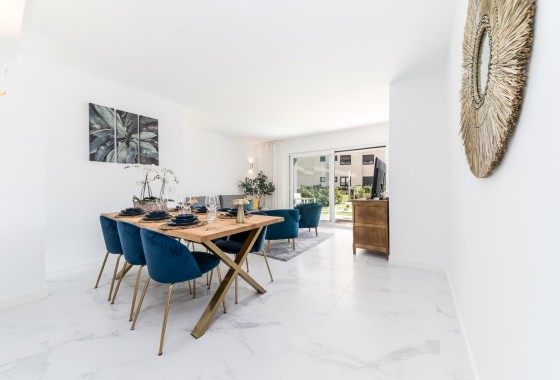 Wiederverkauf - Wohnung / Apartment -
Torrevieja