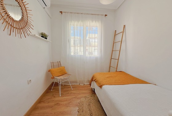 Venta - Adosado -
Orihuela Costa - La Zenia
