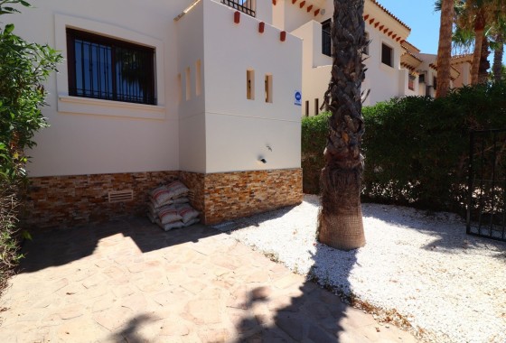 Venta - Villa adosada -
Algorfa - La Finca Golf Resort