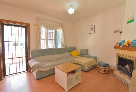 Venta - Villa adosada -
Algorfa - Montebello
