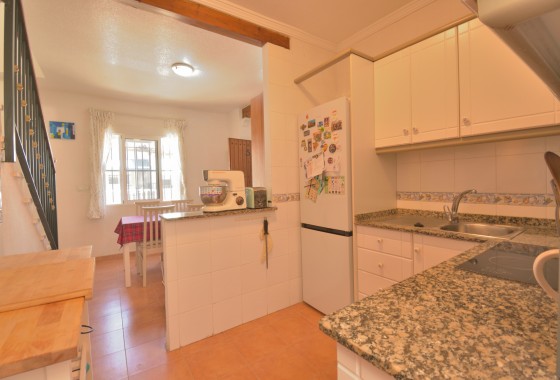 Venta - Villa adosada -
Algorfa - Montebello