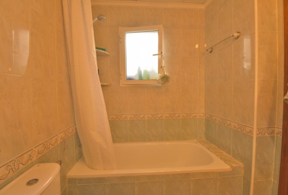 Venta - Villa adosada -
Algorfa - Montebello