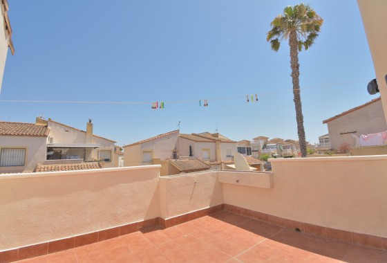 Venta - Villa adosada -
Algorfa - Montebello