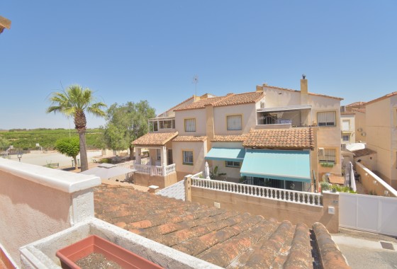 Venta - Villa adosada -
Algorfa - Montebello