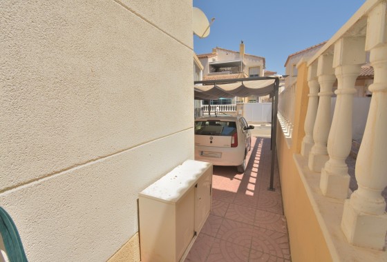 Venta - Villa adosada -
Algorfa - Montebello