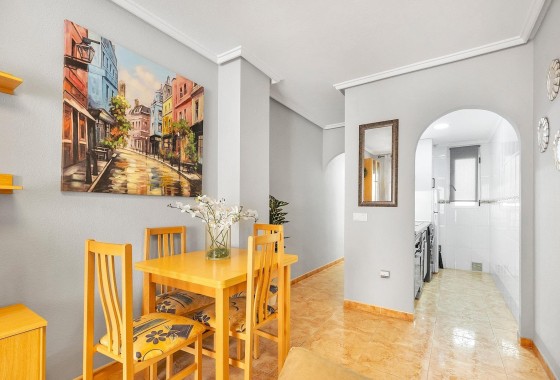 Revente - Appartement -
Torrevieja