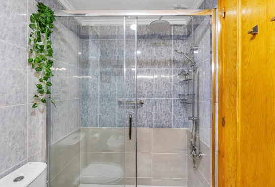 Revente - Appartement -
Torrevieja