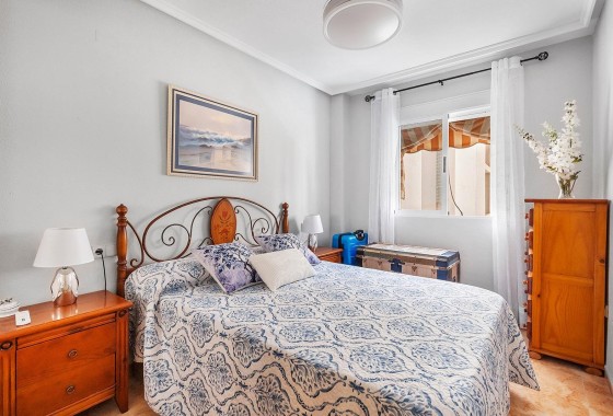 Revente - Appartement -
Torrevieja