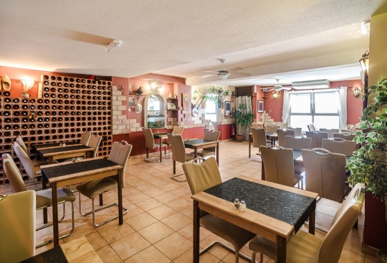 Resale - Commercial -
Torrevieja - La Veleta