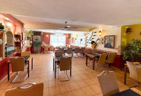 Resale - Commercial -
Torrevieja - La Veleta