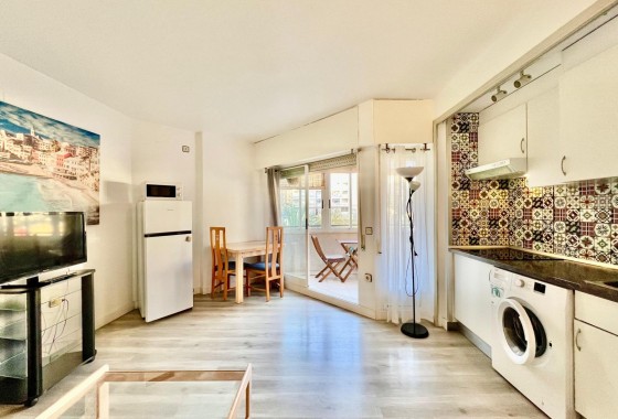 Sprzedaż - Apartament / Mieszkanie -
Torrevieja