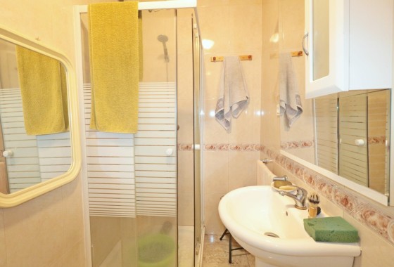 Venta - Villa adosada -
Torrevieja - Torretas