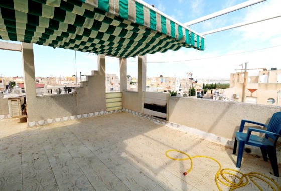 Venta - Villa adosada -
Torrevieja - Torretas