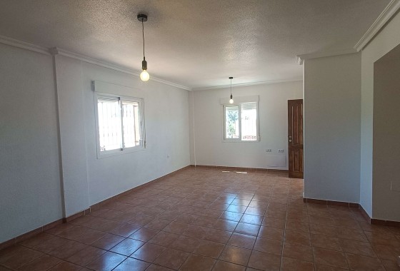 Herverkoop - Vrijstaande Villa -
Orihuela Costa - Castillo de Don Juan