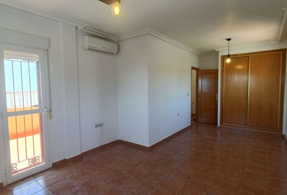 Herverkoop - Vrijstaande Villa -
Orihuela Costa - Castillo de Don Juan