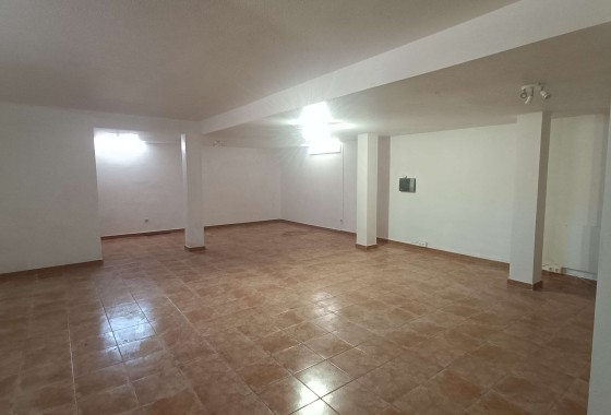 Herverkoop - Vrijstaande Villa -
Orihuela Costa - Castillo de Don Juan