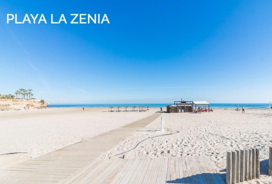 Venta - Villa adosada -
Orihuela Costa - Playa Flamenca