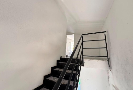 Resale - Apartment / Flat -
Torrevieja - Playa del Cura