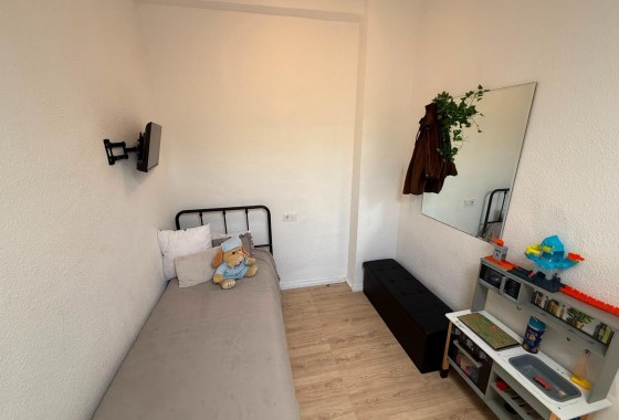 Resale - Apartment / Flat -
Torrevieja - Playa del Cura