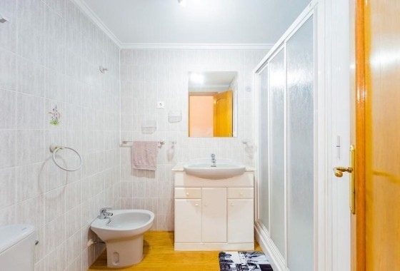 Resale - Apartment / Flat -
Torrevieja - Playa del Cura
