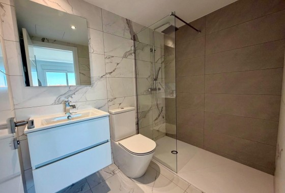 Sprzedaż - Apartament / Mieszkanie -
Torrevieja - Punta Prima