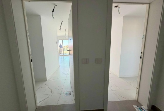 Sprzedaż - Apartament / Mieszkanie -
Torrevieja - Punta Prima