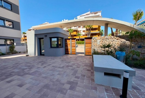 Sprzedaż - Apartament / Mieszkanie -
Torrevieja - Punta Prima