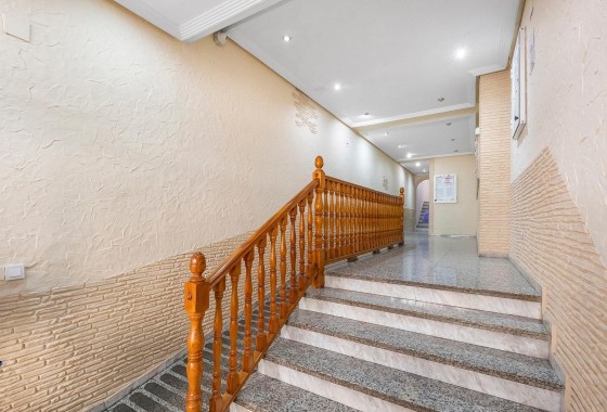 Resale - Apartment / Flat -
Torrevieja