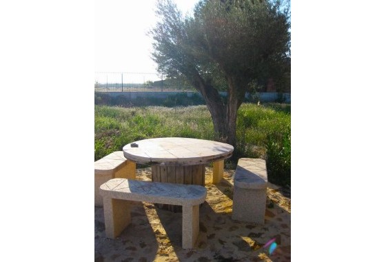 Resale - Detached Villa -
Benferri