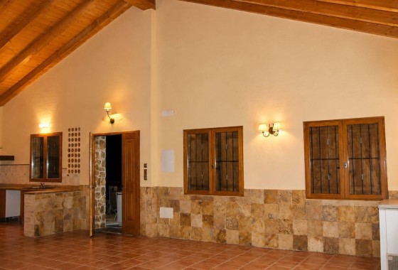 Resale - Detached Villa -
Benferri