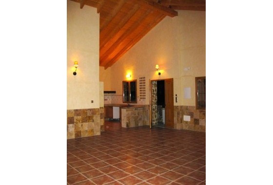 Resale - Detached Villa -
Benferri