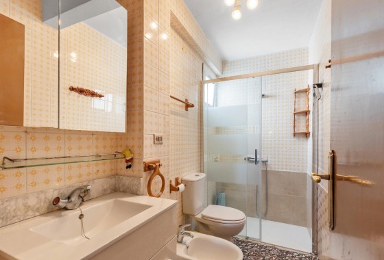Wiederverkauf - Wohnung / Apartment -
Torrevieja - Los Europeos