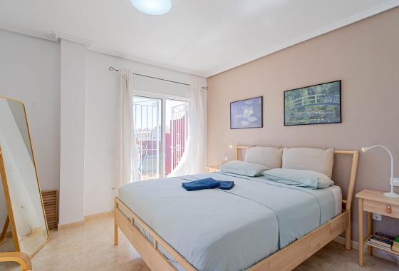 Herverkoop - Rijhuis -
Ciudad Quesada - Rojales - Doña Pepa