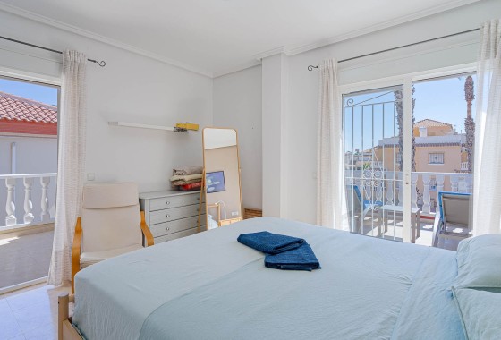 Herverkoop - Rijhuis -
Ciudad Quesada - Rojales - Doña Pepa