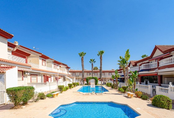 Herverkoop - Rijhuis -
Ciudad Quesada - Rojales - Doña Pepa